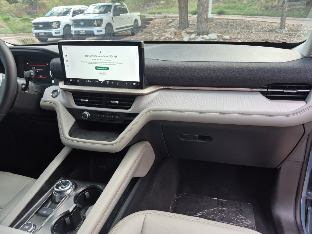 New 2026 Ford Explorer Active w/ Active Comfort Package AWD/4WD image 27