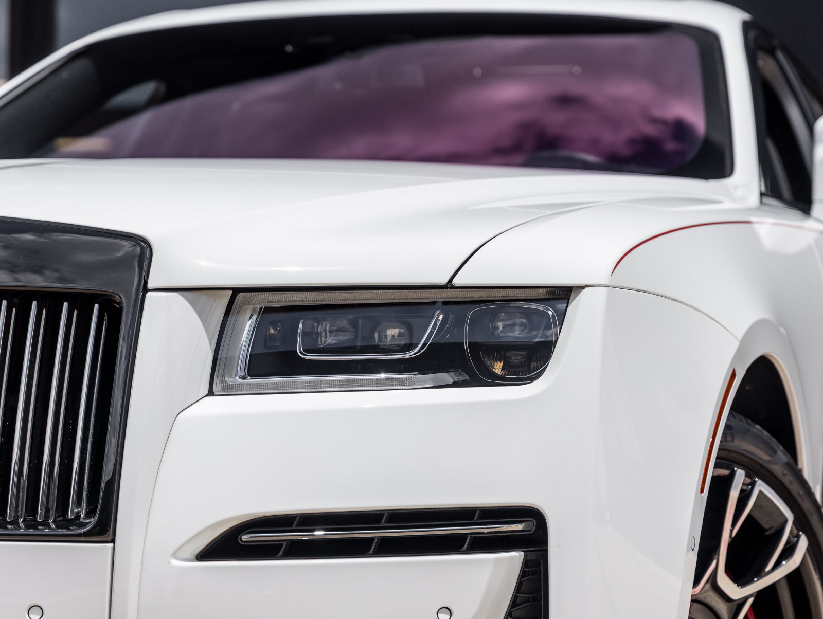 Used 2023 Rolls-Royce Ghost Black Badge w/ Black Badge Ghost Package AWD/4WD image 17