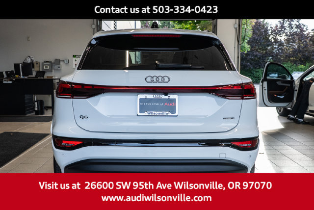 Used 2025 Audi Q6 e-tron Premium Plus w/ Premium Plus AWD/4WD image 5