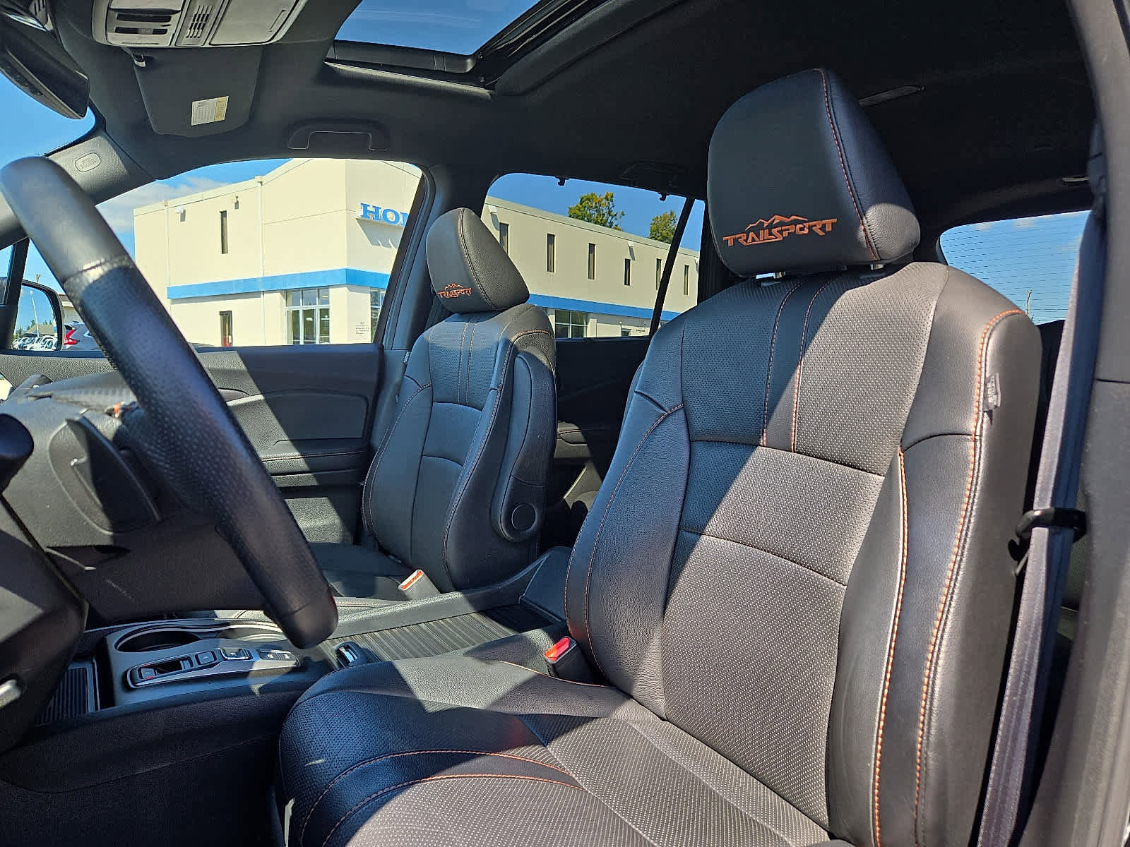 Certified 2022 Honda Passport TrailSport image 15
