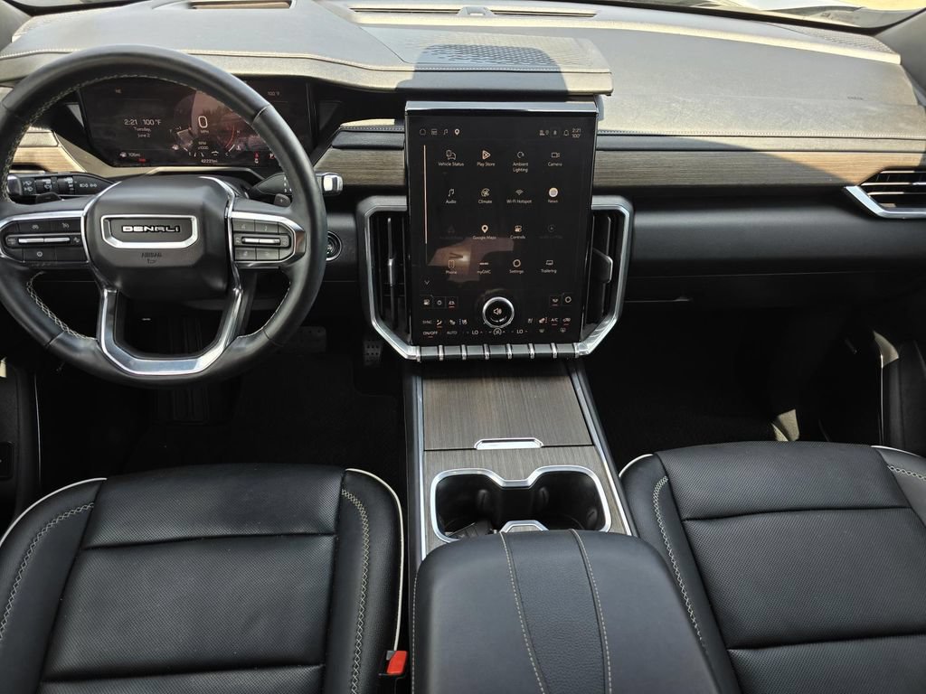 Used 2024 GMC Acadia Denali FWD image 12