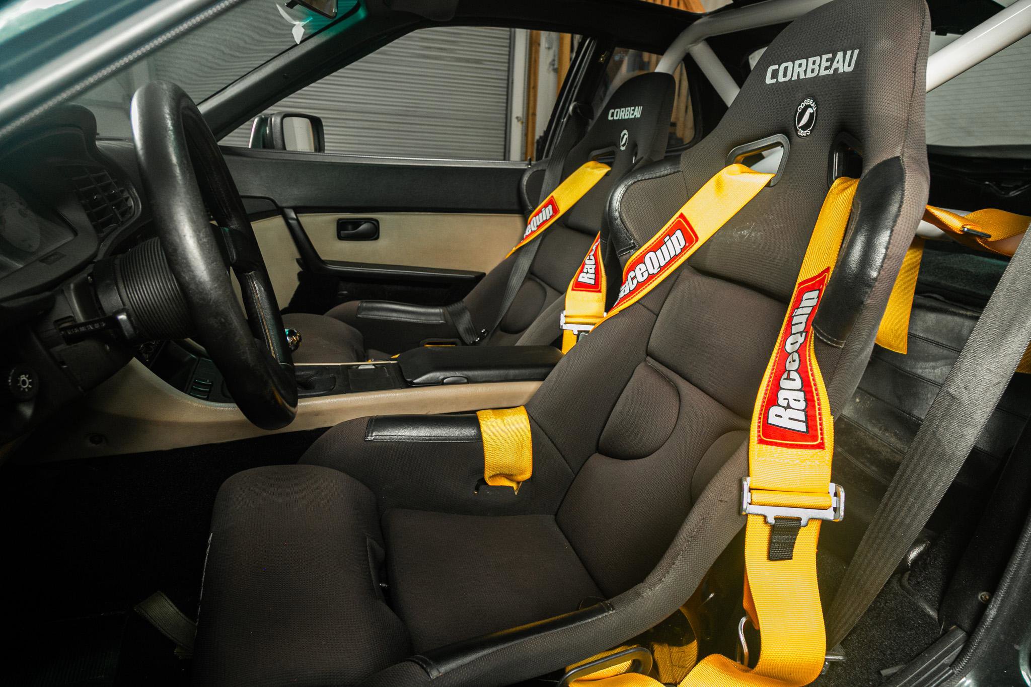 Used 1988 Porsche 944 Coupe RWD image 4