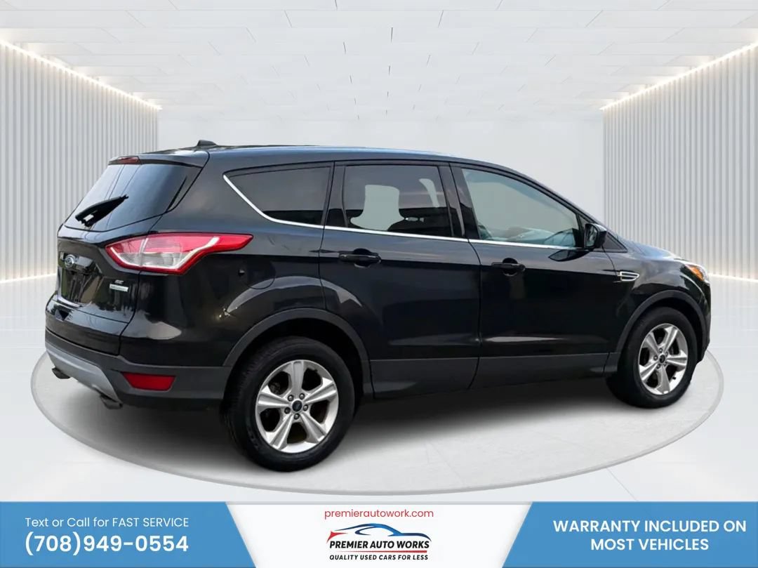 Used 2015 Ford Escape SE FWD image 4