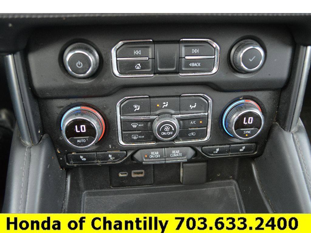 Used 2021 Chevrolet Suburban Z71 image 16