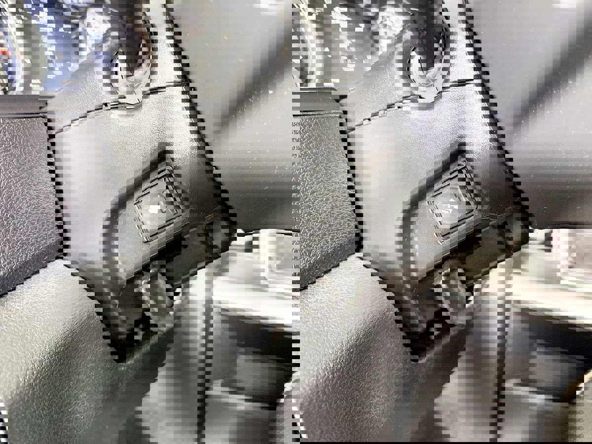 Used 2015 RAM 1500 Laramie Limited image 38