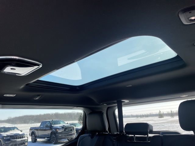 New 2026 Jeep Grand Wagoneer Limited AWD/4WD image 11