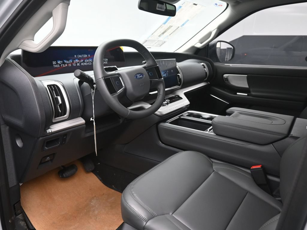 New 2026 Ford Expedition Active RWD image 19