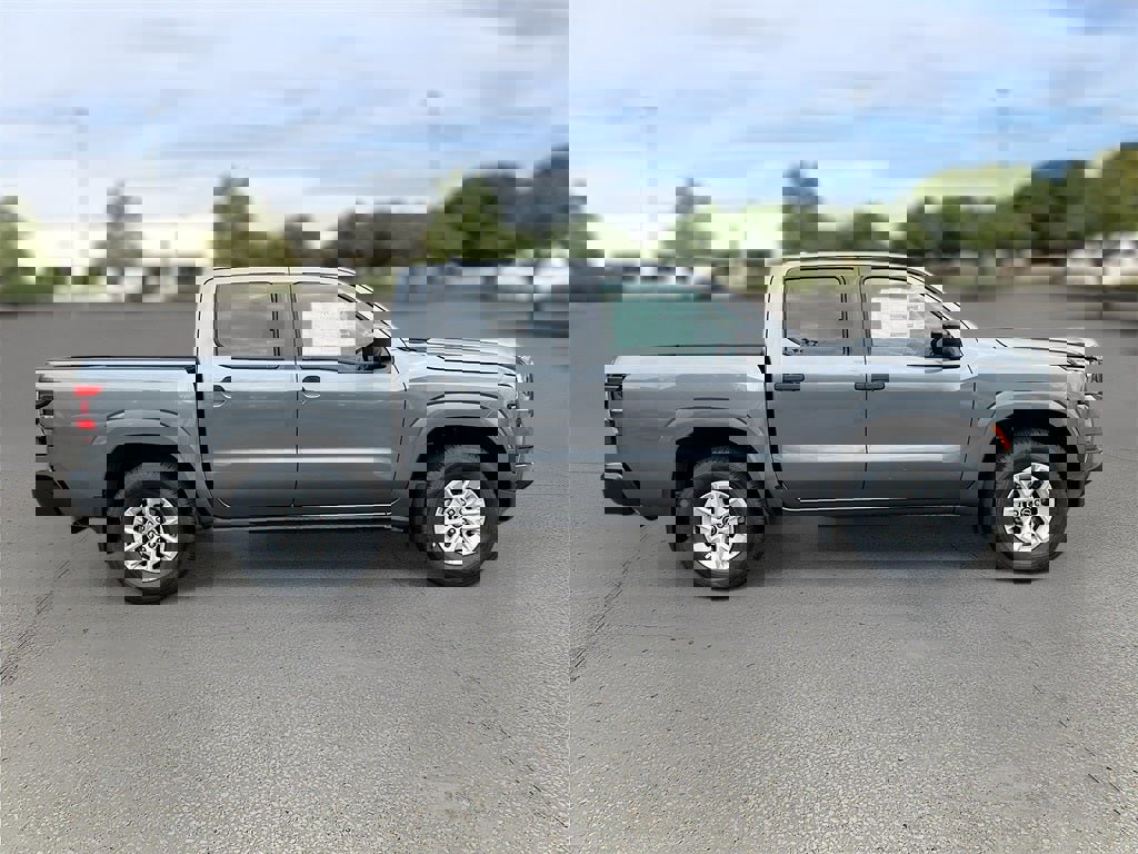 New 2026 Nissan Frontier S image 6