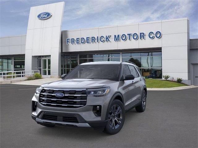New 2026 Ford Explorer Active w/ Active Comfort Package AWD/4WD image 2