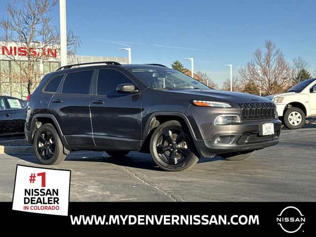 Used 2016 Jeep Cherokee Latitude w/ Cold Weather Group image 1