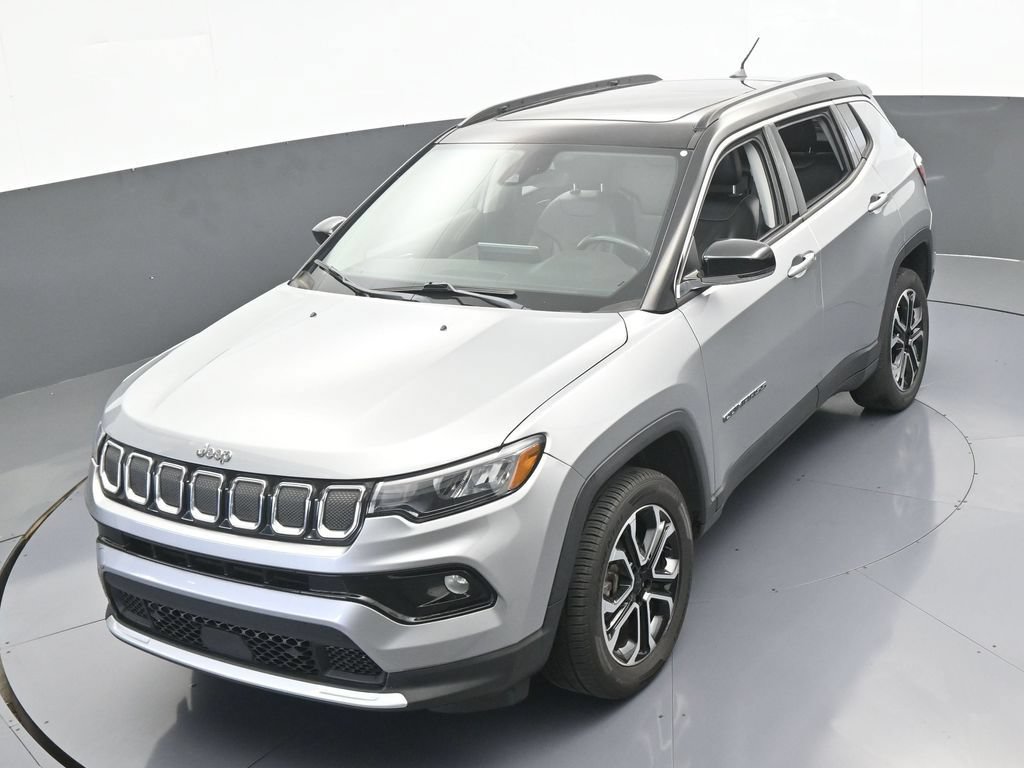 Used 2022 Jeep Compass Limited w/ Sun and Sound Group AWD/4WD image 44