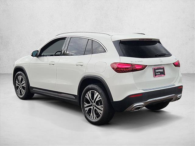 Used 2025 Mercedes-Benz GLA 250 4MATIC image 9