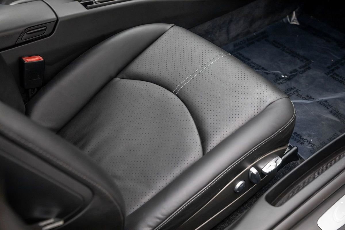 Used 2007 Porsche 911 Carrera RWD image 32