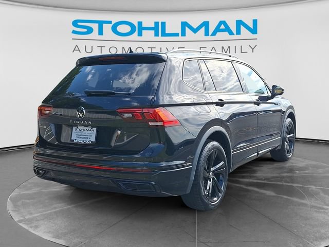 Certified 2023 Volkswagen Tiguan SE R-Line FWD image 5