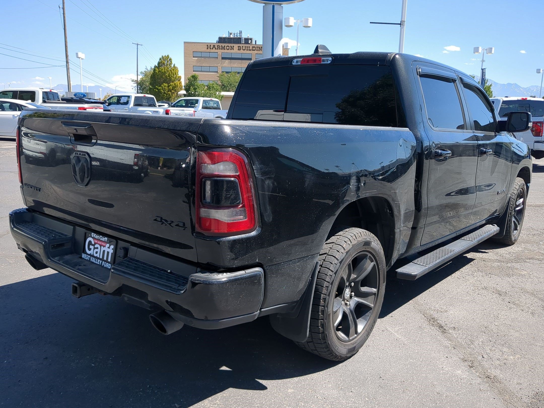 Used 2019 RAM 1500 Sport w/ Level 2 Equipment Group AWD/4WD image 3