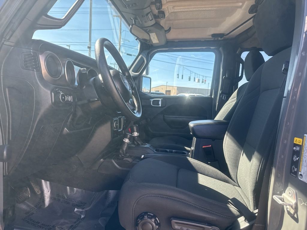Used 2020 Jeep Wrangler Unlimited Sport AWD/4WD image 19