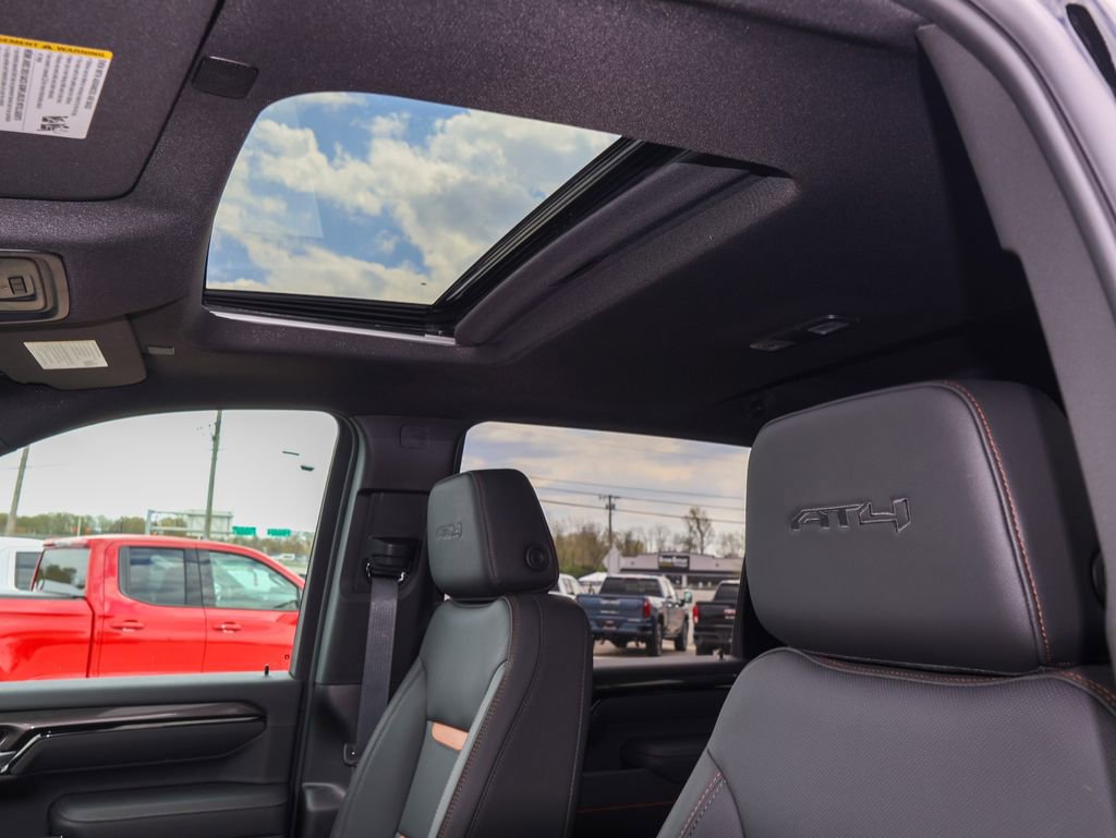New 2026 GMC Sierra 2500 AT4 image 8
