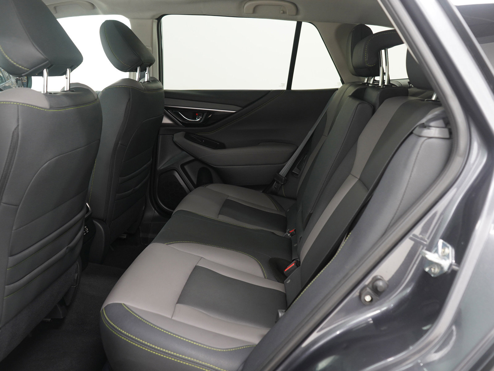 Used 2025 Subaru Outback Onyx Edition image 15