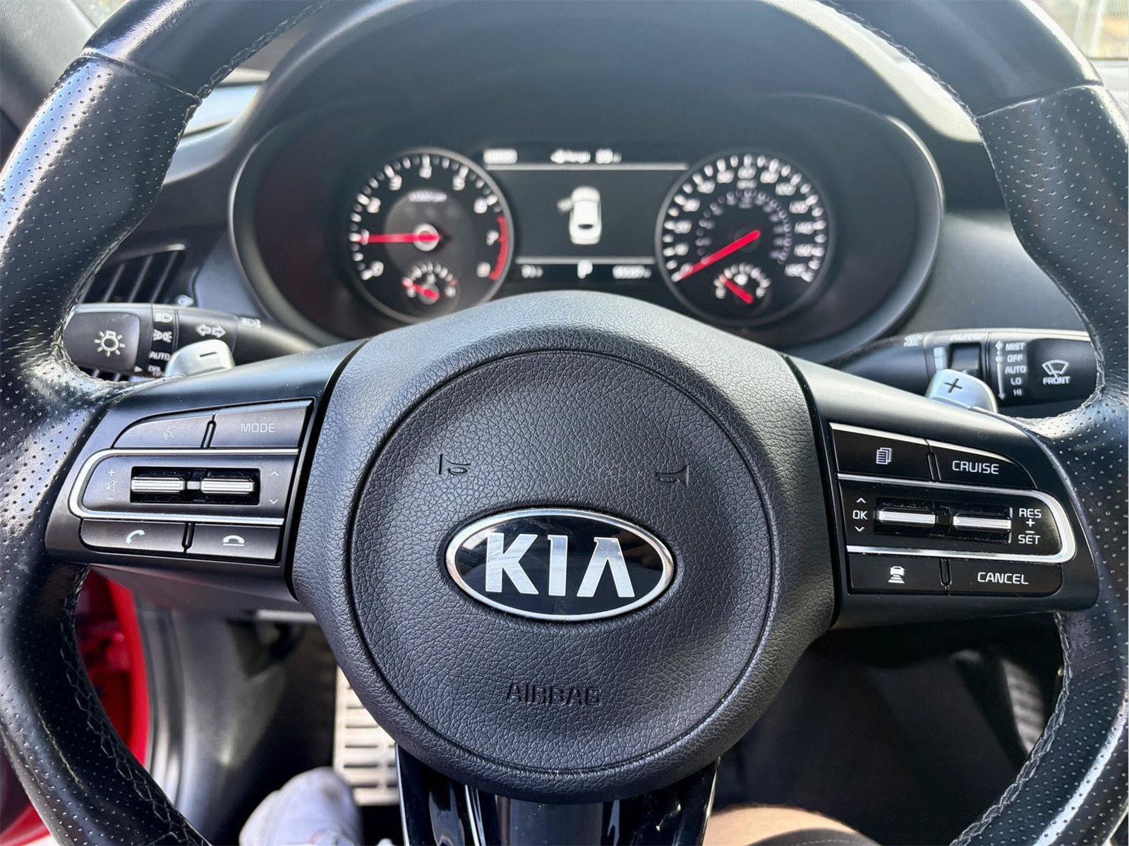 Used 2020 Kia Stinger GT2 RWD image 20