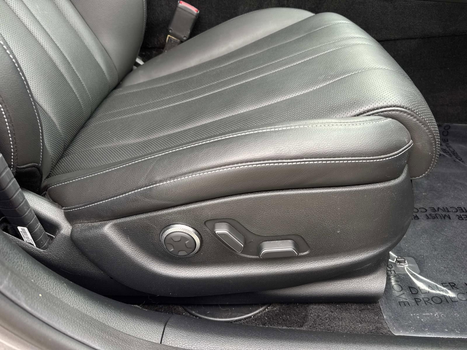 Used 2022 Genesis G80 2.5T image 12