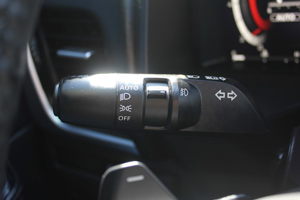 Used 2021 Nissan Rogue Platinum AWD/4WD image 14