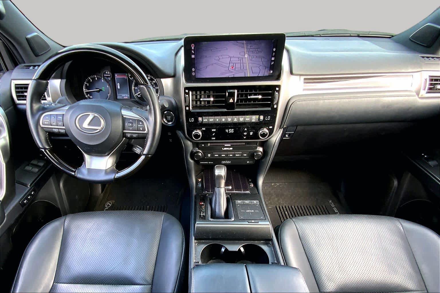 Used 2023 Lexus GX 460 Luxury w/ Sport Design Package AWD/4WD image 16