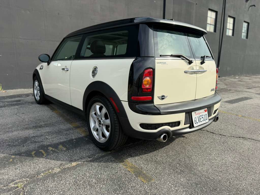 Used 2010 MINI Cooper Clubman S image 5