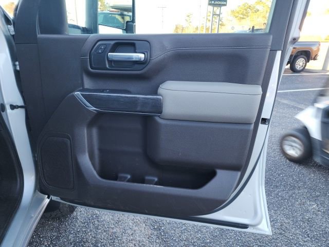 Used 2021 Chevrolet Silverado 2500 LTZ image 31