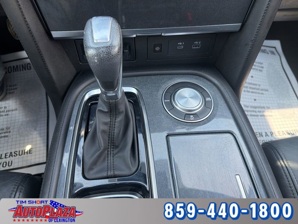 Used 2023 Nissan Armada SL w/ Midnight Edition Package RWD image 28