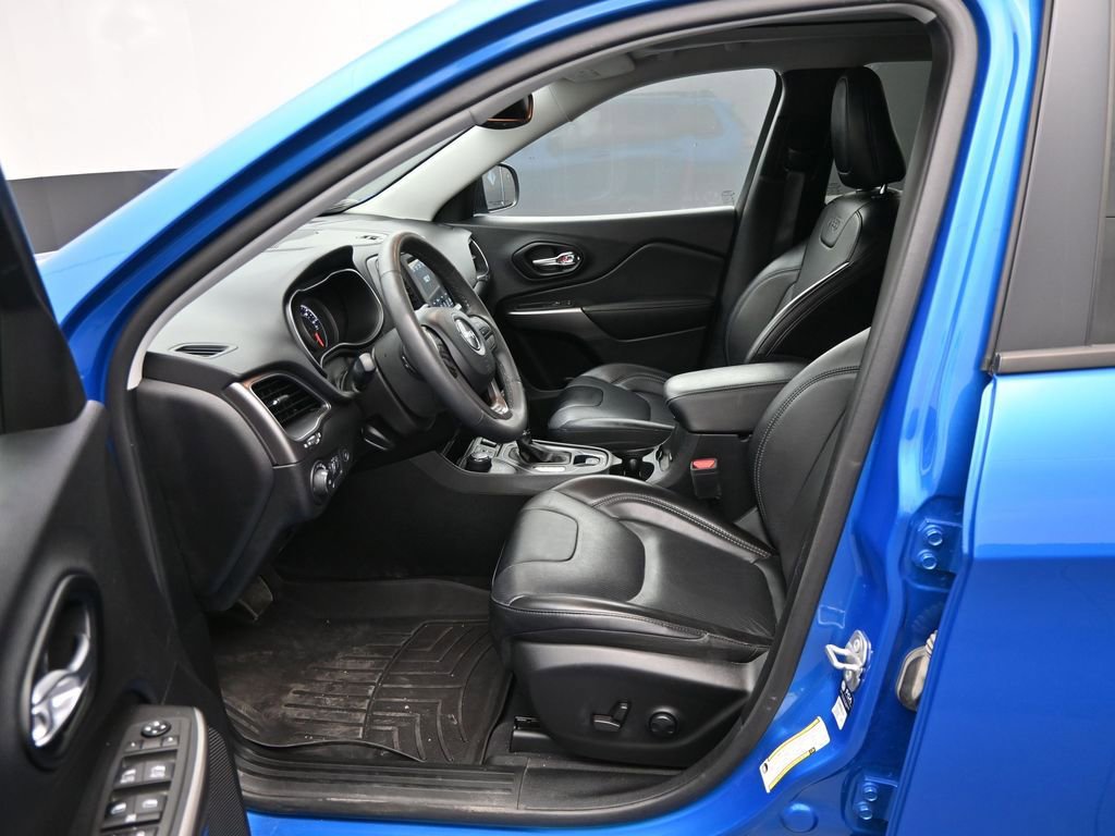 Used 2022 Jeep Cherokee Latitude Lux w/ Sun & Sound Group image 9