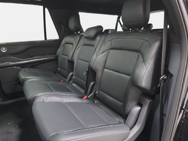 New 2027 Lincoln Navigator L Reserve w/ Jet Appearance Package AWD/4WD image 11