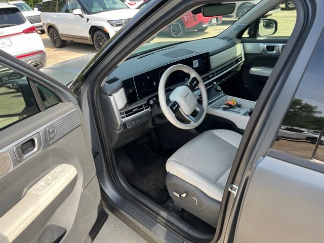 Used 2024 Hyundai Santa Fe Limited FWD image 10