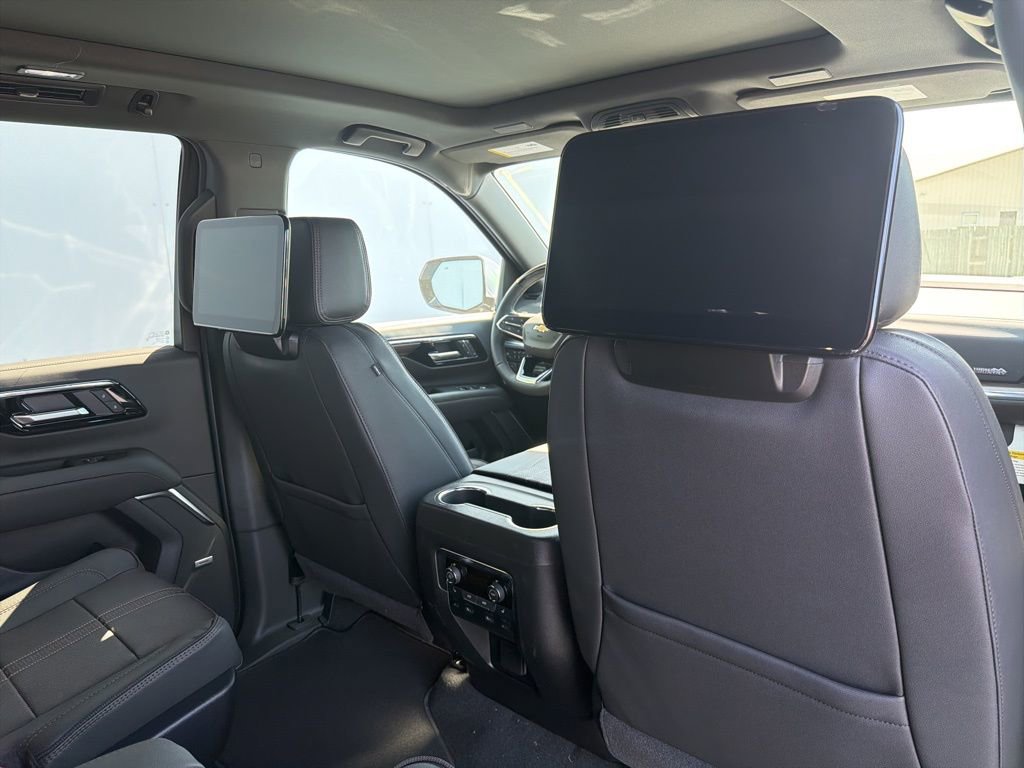 New 2026 Chevrolet Tahoe High Country AWD/4WD image 11