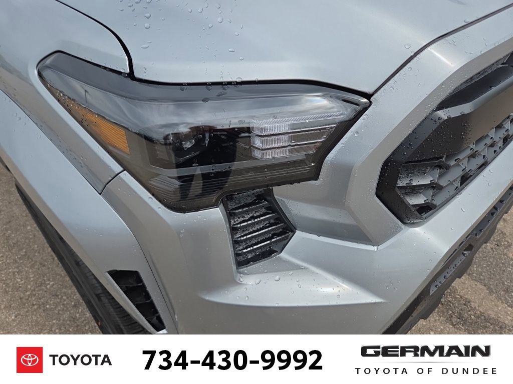 New 2025 Toyota Tacoma TRD Sport image 15