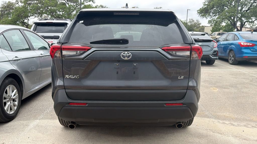 Certified 2025 Toyota RAV4 LE image 9