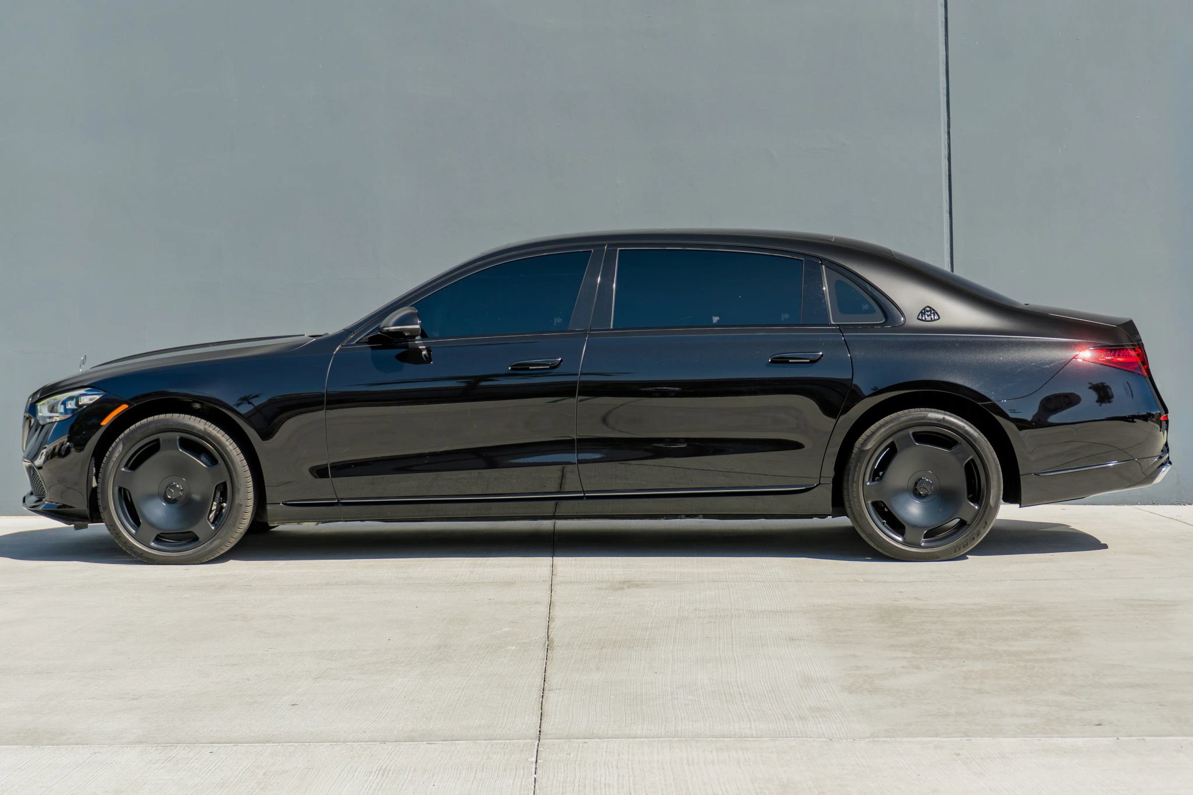 Used 2024 Mercedes-Benz Maybach S 580 4MATIC image 2