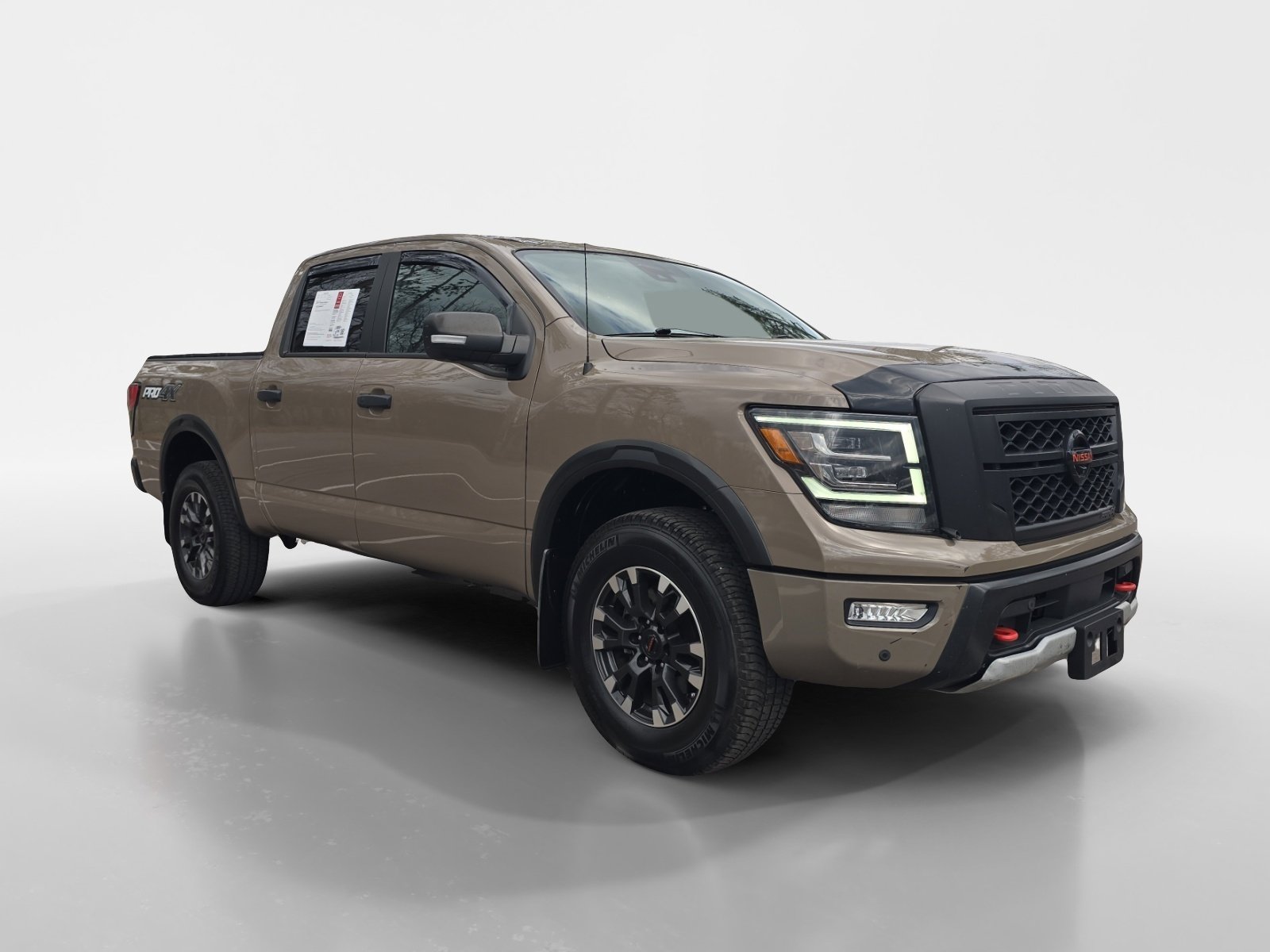 Used 2021 Nissan Titan PRO-4X w/ Pro-4x Convenience Package image 7