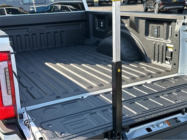 New 2025 Ford F250 Platinum w/ Platinum Plus Package image 21