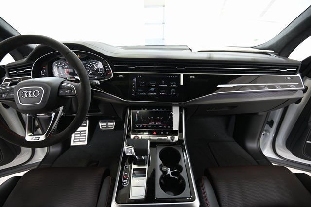 New 2026 Audi RS Q8 performance AWD/4WD image 2