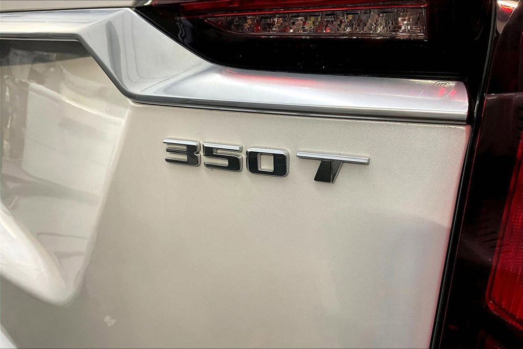 Certified 2025 Cadillac XT6 Luxury AWD/4WD image 24