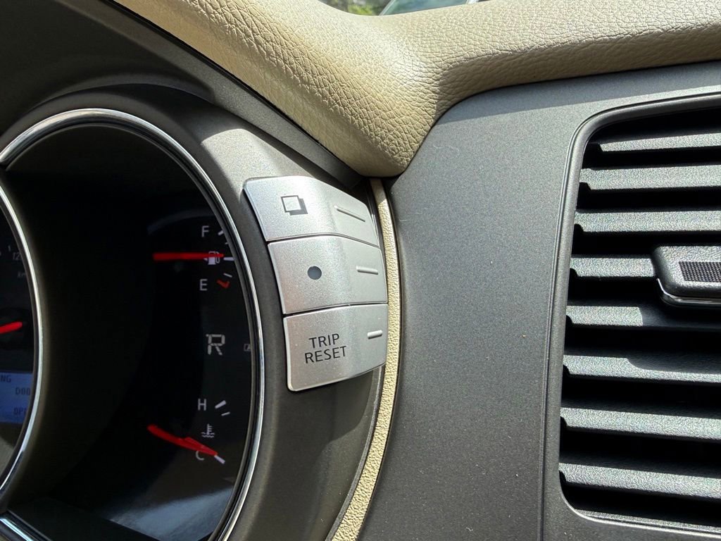 Used 2014 Nissan Murano LE w/ Platinum Edition Package FWD image 27