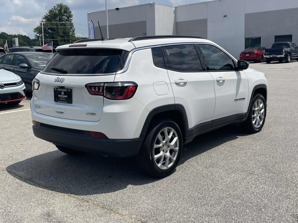 Used 2024 Jeep Compass Latitude AWD/4WD image 10