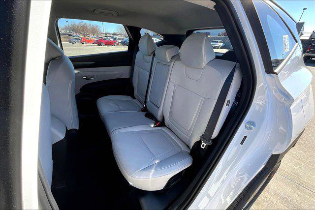 New 2025 Hyundai Tucson SE image 10