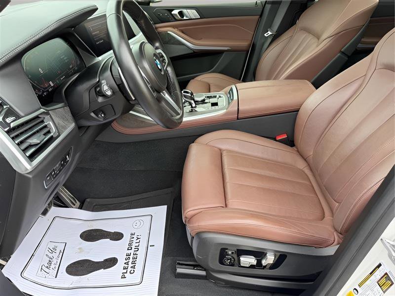 Used 2020 BMW X7 xDrive40i w/ M Sport Package AWD/4WD image 28