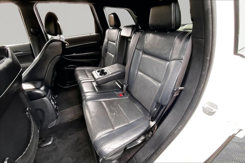 Used 2014 Jeep Grand Cherokee Limited w/ Luxury Group II AWD/4WD image 25