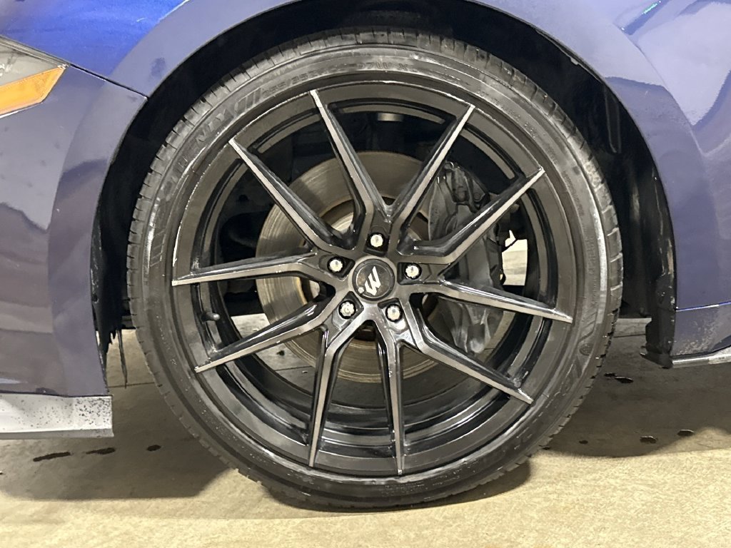 Used 2018 Ford Mustang GT RWD image 26