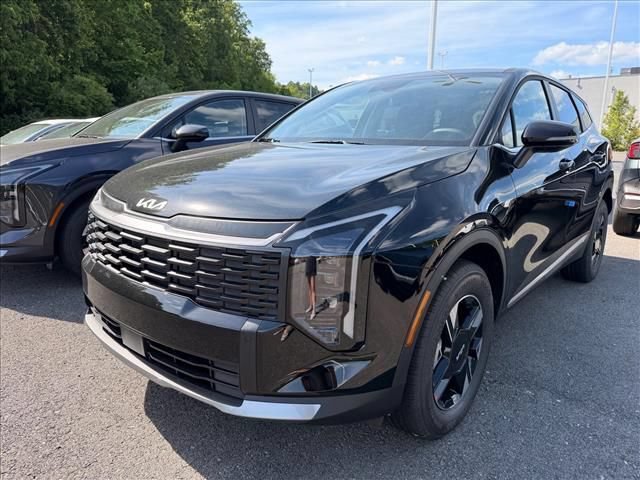 New 2026 Kia Sportage LX AWD/4WD image 2