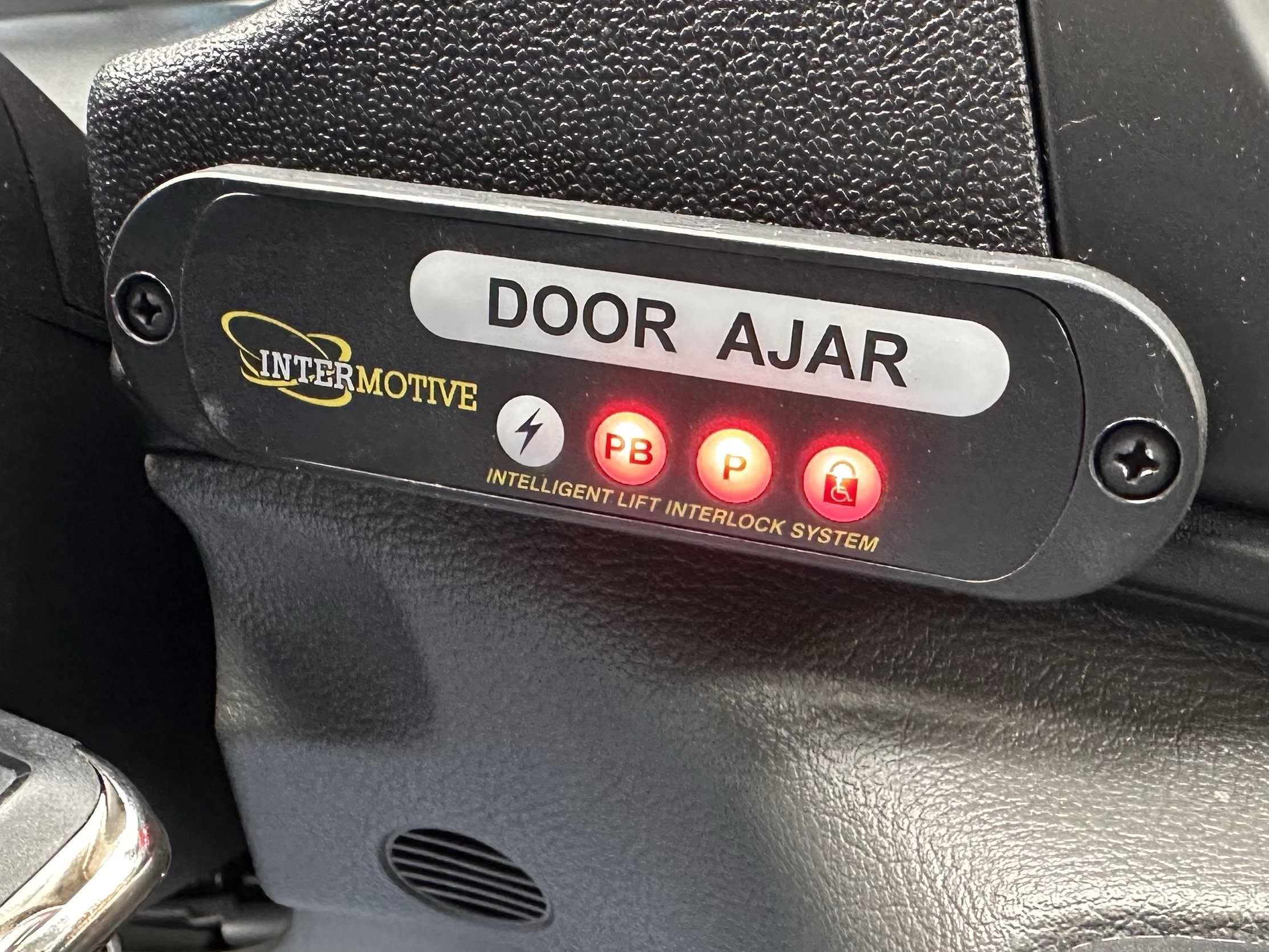 Used 2024 Ford Transit 350 XL image 19