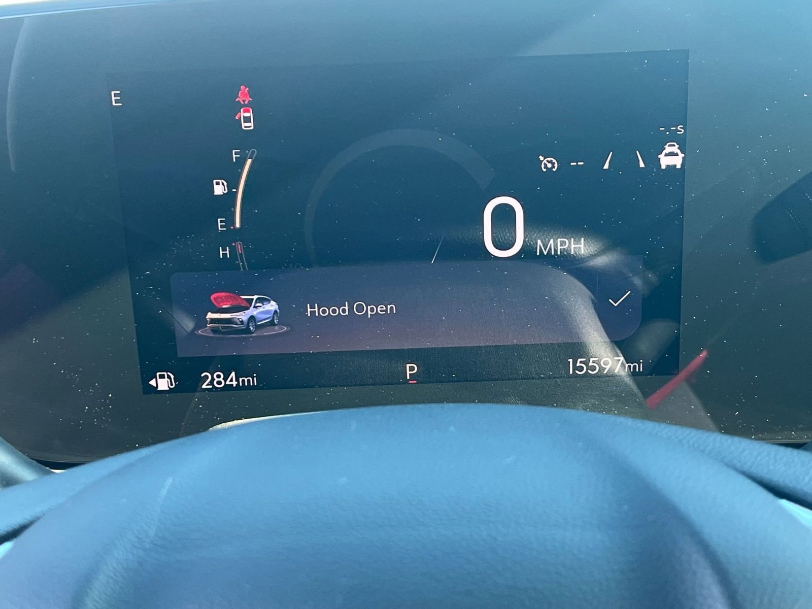 Used 2025 Buick Envista Sport Touring image 40