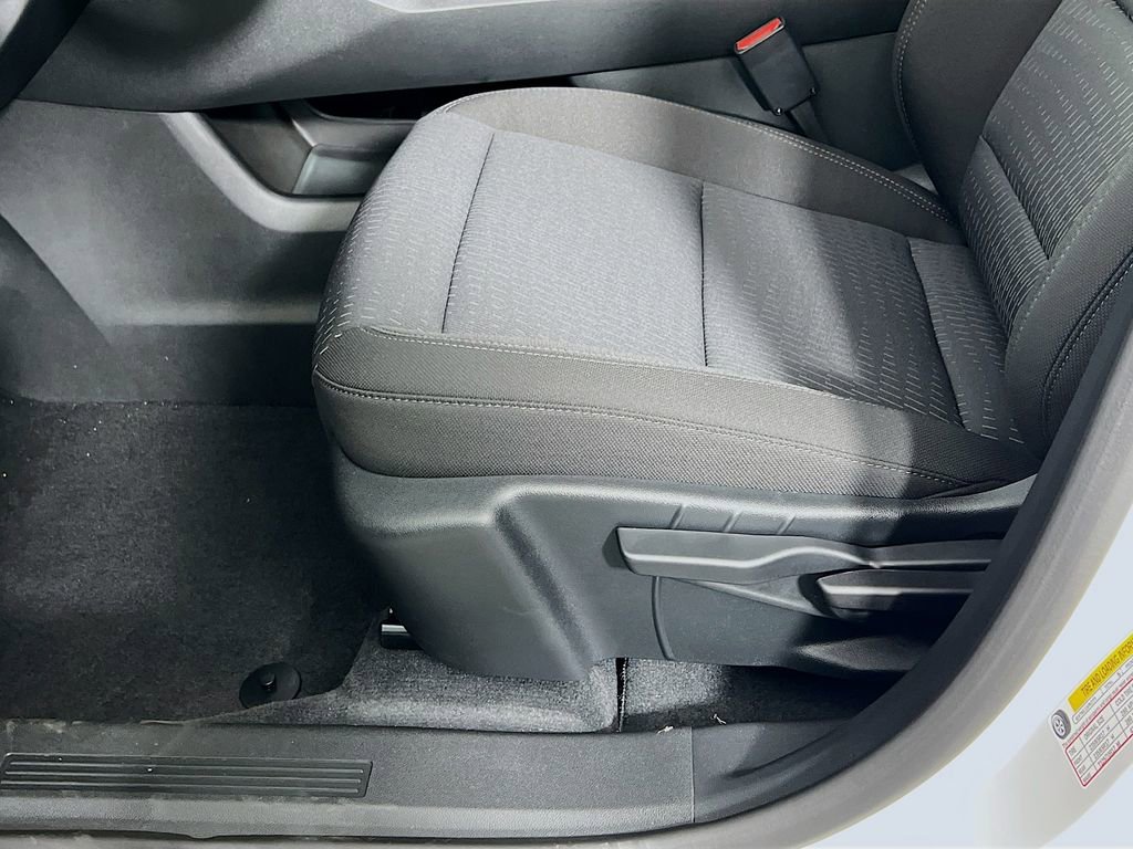 New 2026 Chevrolet Equinox LT FWD image 19